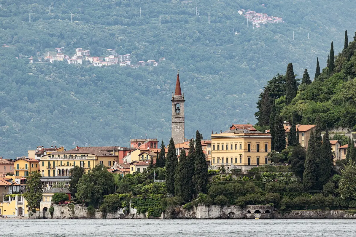 Varenna with the church tower of San Giorgio